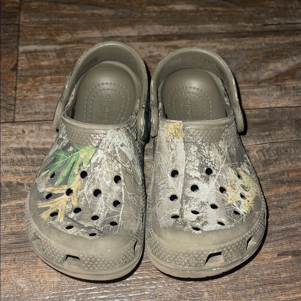 CROCS Kids Camouflage Water Shoes